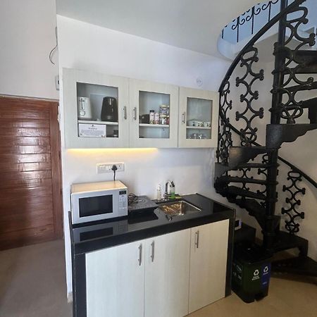 Jungle Hut-Annabelle'S Beach Apartments At Bernard Simao,Calangute,Goa Candolim Exterior foto