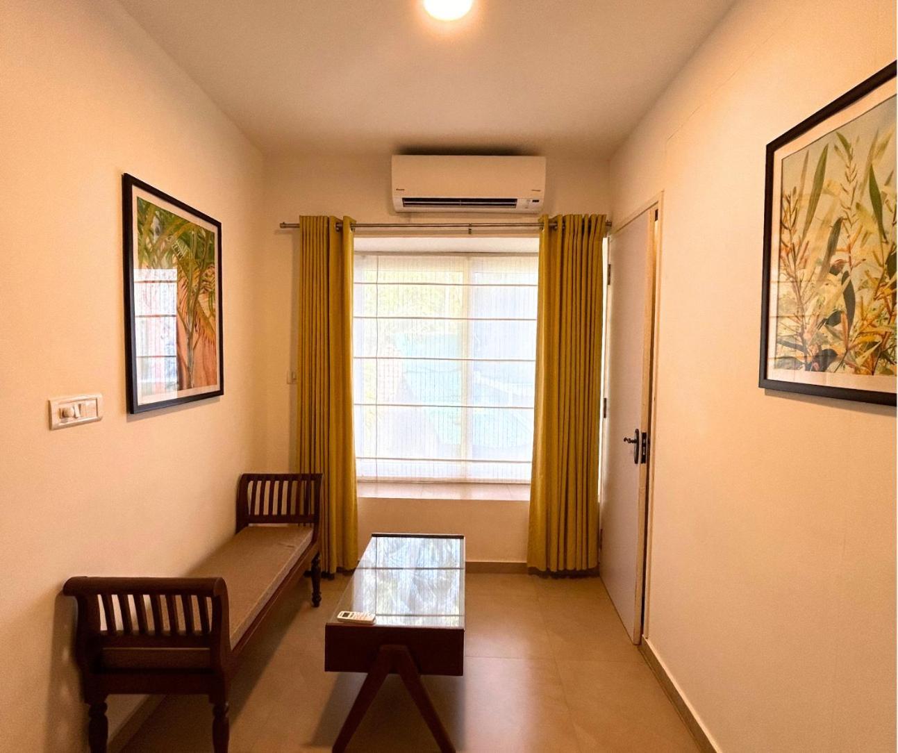 Jungle Hut-Annabelle'S Beach Apartments At Bernard Simao,Calangute,Goa Candolim Exterior foto